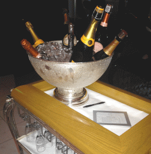 Mr.-Chow.champagne-294x300