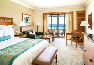 (King guest room at JW Marriott Cancun - Photo by Marriott)