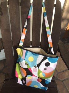 Colorful yarn or beach bag - Photo by Jill Weinlein