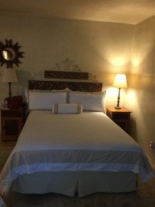 Quiet room at The Emerald Iguana Inn - Photo by Jill Weinlein