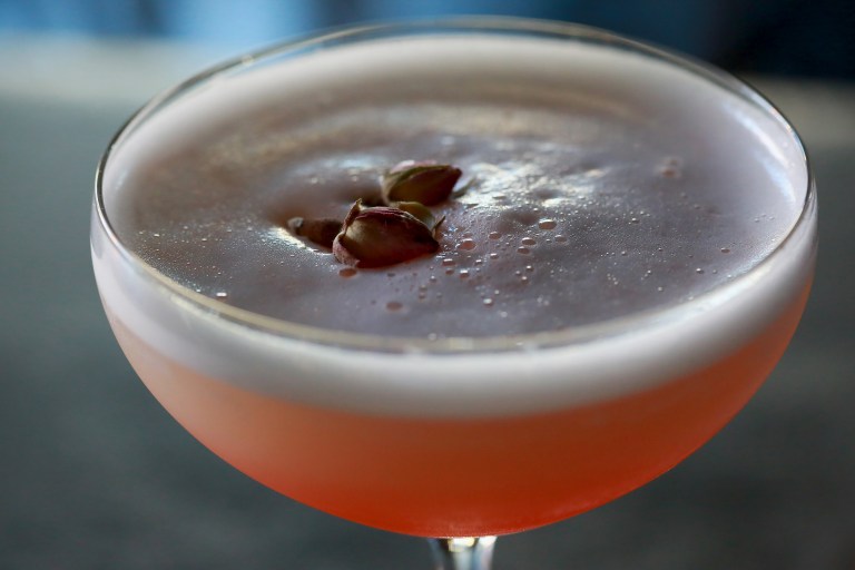 CHAYA Venice - Love Potion Cocktail (1)